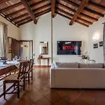 Apartment La Residenza Del Museo - 5 Persone, Internal Parking Modena